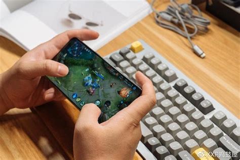从零开始的网络科技加盟游戏之路 成功经验与深层策略